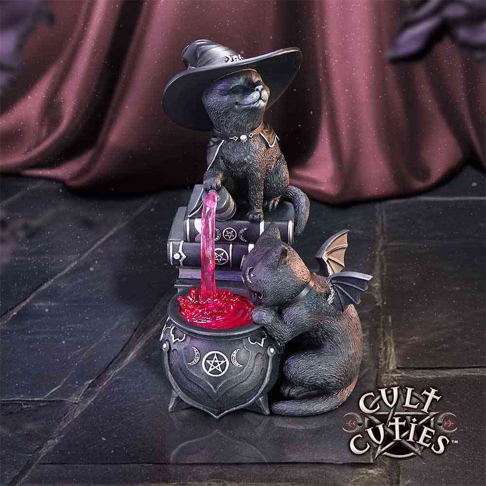 Nemesis Now - Cult Cuties Curious Cauldron Dekorative Figur - Schwarz